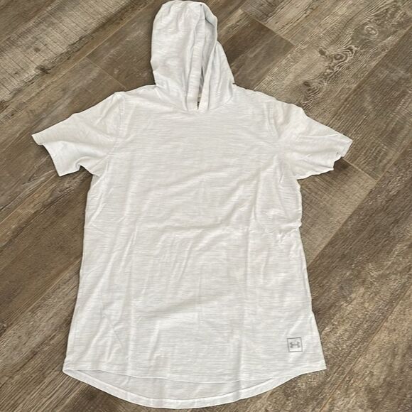 Men’s Lightweight Hooded Tee by Under Armour Size Large - Picture 2 of 3